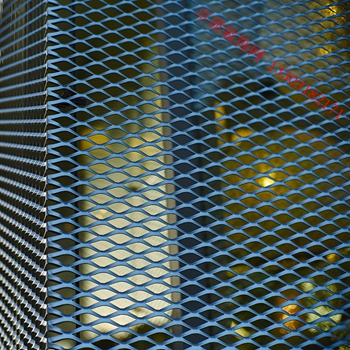 蓝色铝板装饰网|商厦幕墙铝板网设计独特精美惹人注意