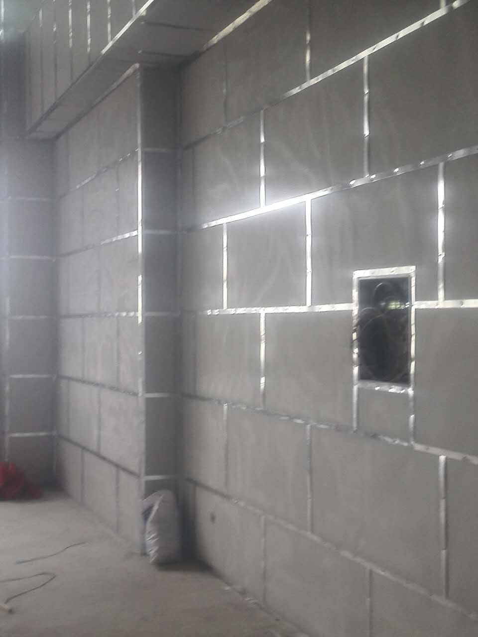铝板网吸声墙面